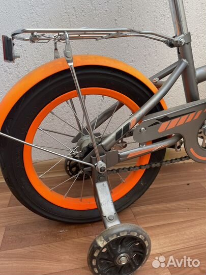 На брони Велосипед 4 колесный детский