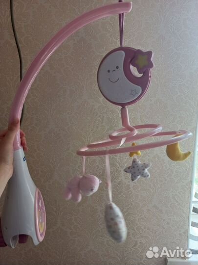 Детский мобиль в кроватку музыкальный