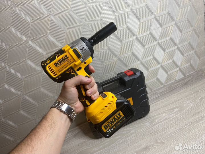 Гайковерт DeWalt