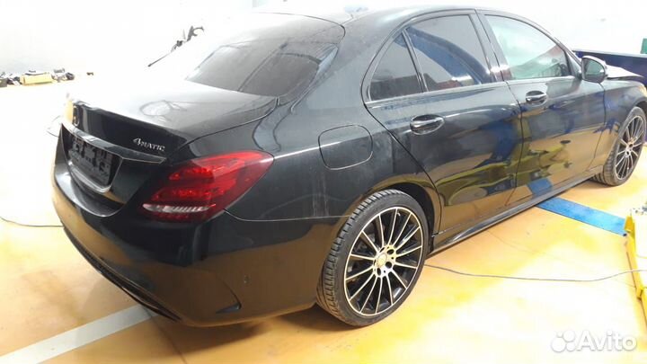 Крышка багажника мерседес 205