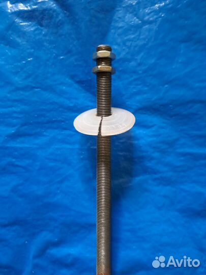 Стержень для люстры с резьбой /плафон
