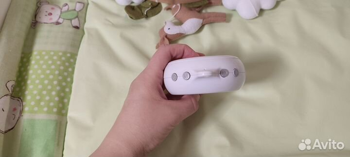 Мобиль на кроватку из фетра музыкальный