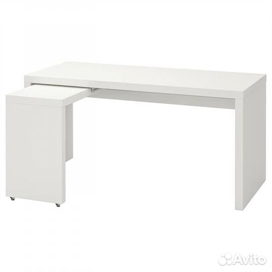 Malm Письменный стол с выдвижной панелью 702.141.9