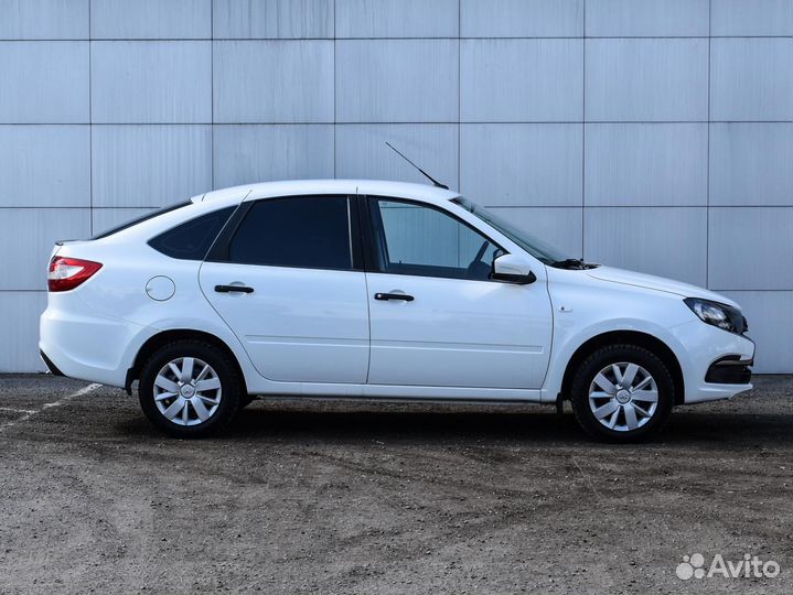 LADA Granta 1.6 МТ, 2019, 67 253 км