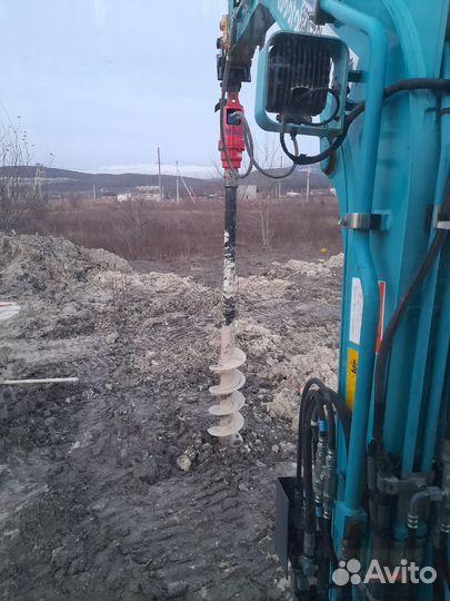 Услуги миниэкскаватора. Аренда мини экскаватора