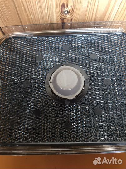 Сушилка для овощей и фруктов Polaris