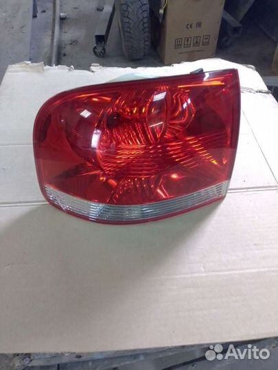 Фонарь задний левый Фольксваген тоуарег