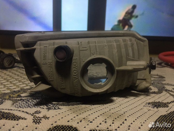 Туманка Toyota Mark 2 jzx,gx110(L)