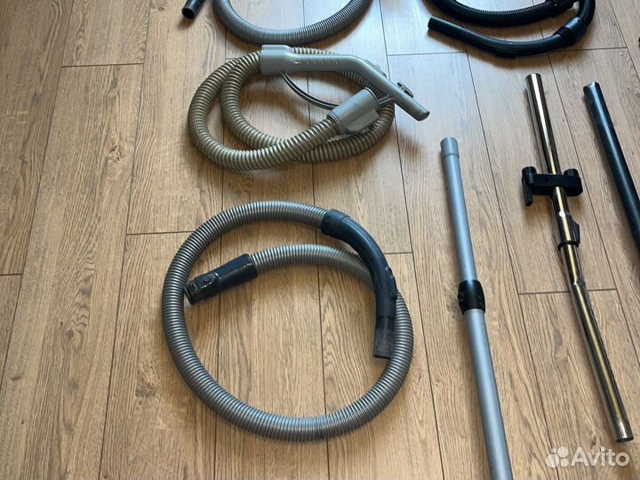 Шланг, щетки, фильтры для пылесоса