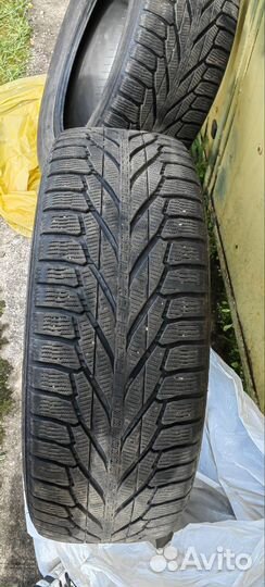 Nokian Tyres Hakkapeliitta R2 SUV 235/60 R18