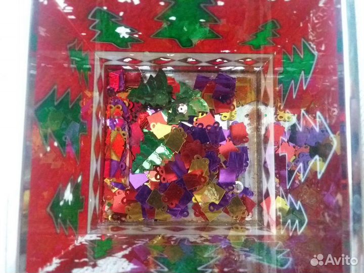 Новогодняя стеклянная ваза, шкатулка