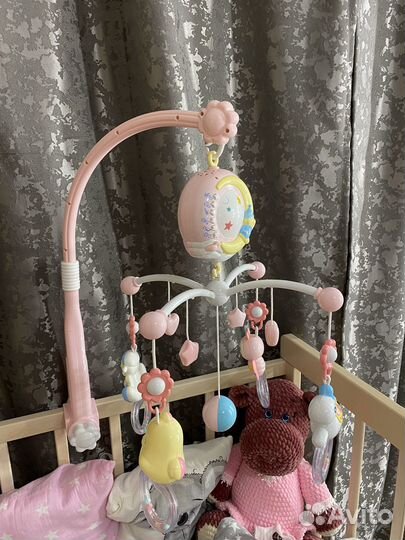 Мобиль в кроватку музыкальный