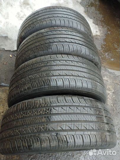 Nexen N'Priz AH8 215/55 R17
