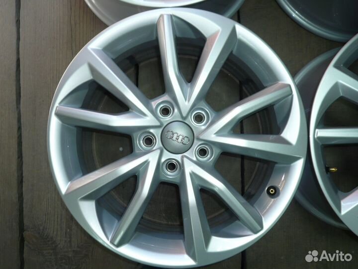 Диски литые оригинал Audi TT R17 5x112