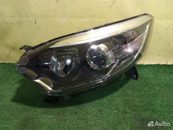 Фара левая Renault Kaptur 2016