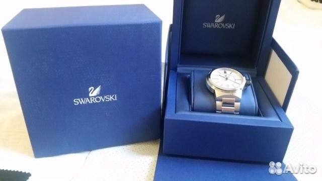 Часы Swarovski 