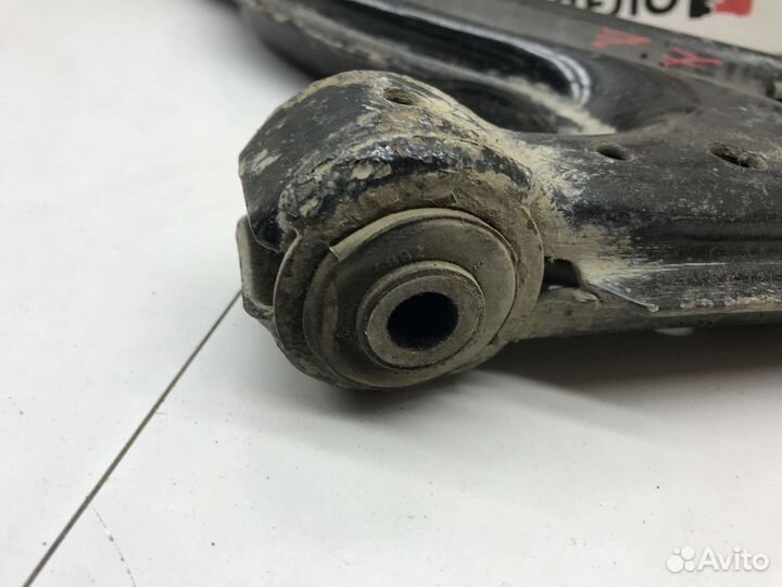 Рычаг подвески передний левый VAG 1j0407157b Jetta