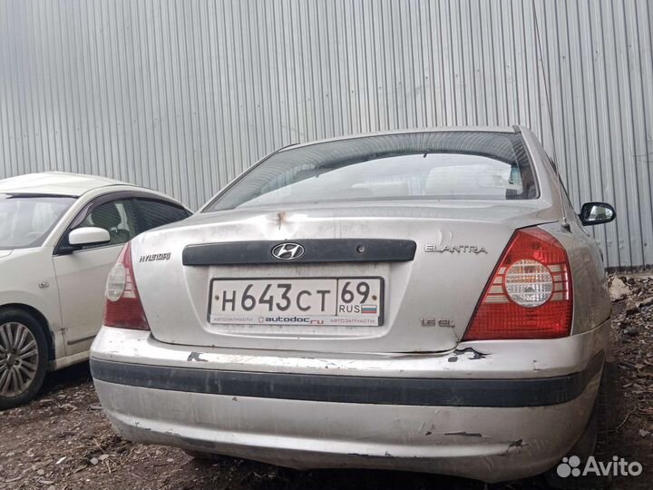 Hyundai elantra 1.6 GL разбор