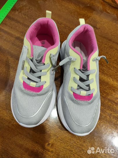 Кроссовки для девочки 33 размер