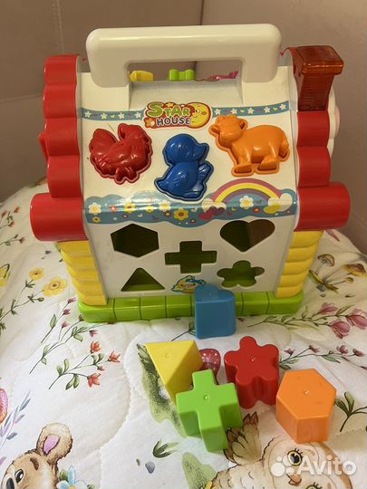 Бизиборд домик