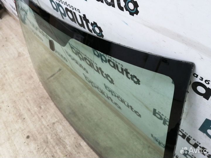 Стекло лобовое без окошка под VIN Suzuki Grand