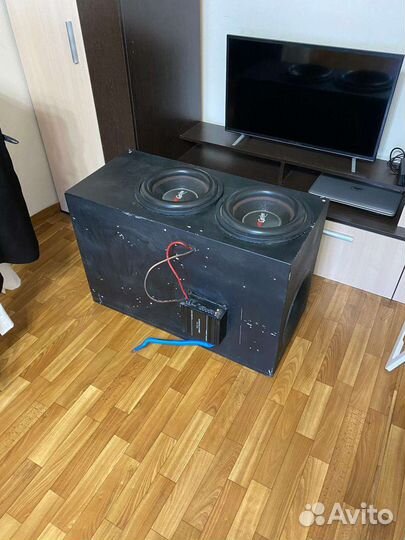 Продам Сабвуфер 30000