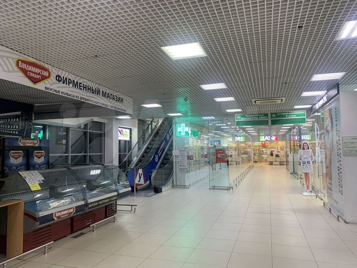 Торговая площадь, 16 м²