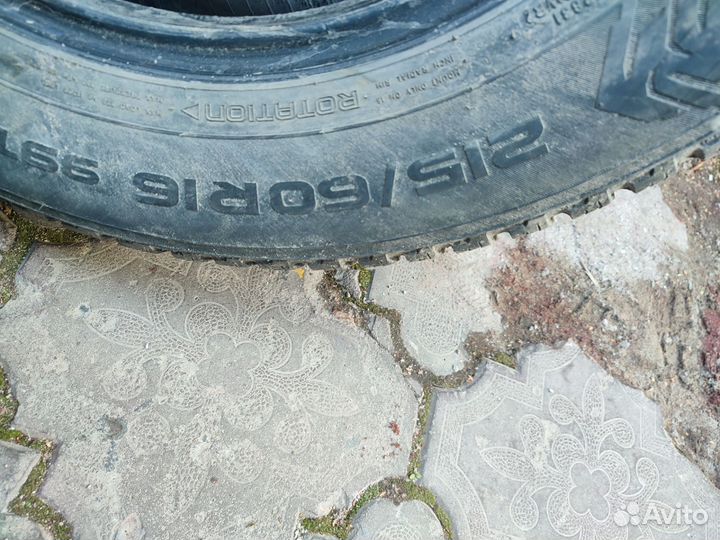 Nokian Tyres Hakkapeliitta 8 215/60 R16