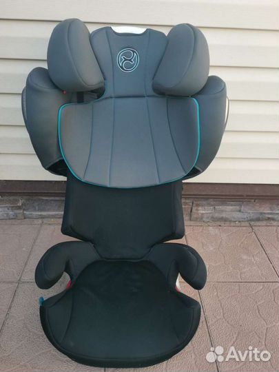 Автомобильное детское кресло cybex