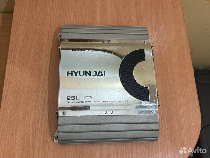 Усилитель автомобильный Hyundai