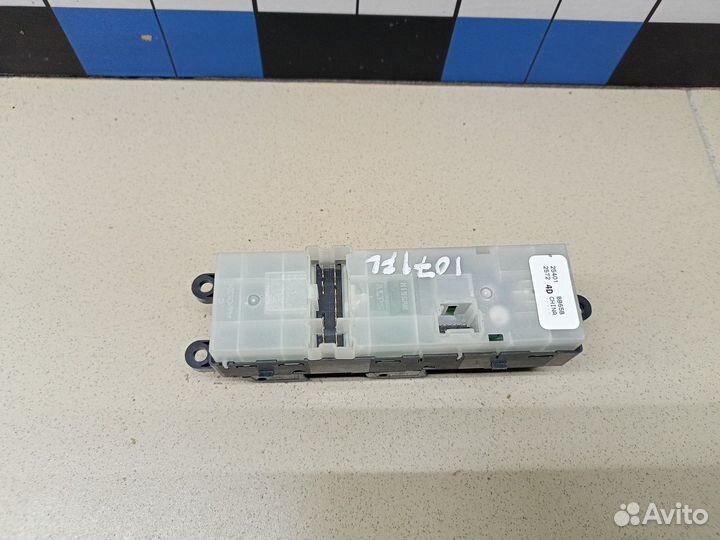 Блок управления стеклоподъемниками Qashqai (J10) 2