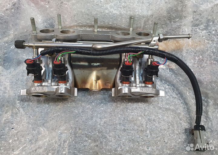 Коллектор впуск топливная рампа ваз форсунки