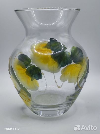 Ваза стеклянная красивая)