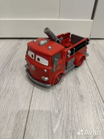 Машинка молния маквин