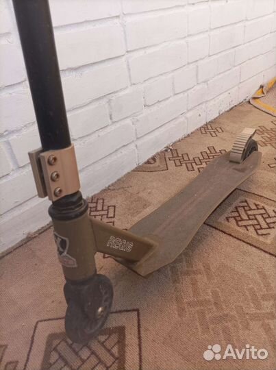 Самокат regis