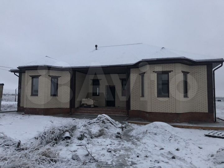 Дом 200 м² на участке 10 сот.