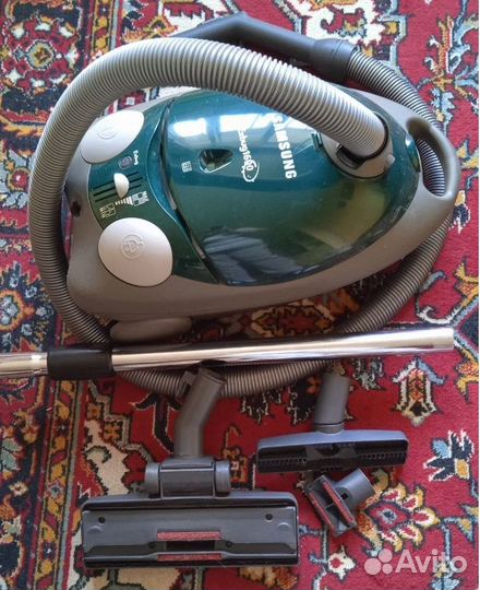 Пылесос Samsung VC-7716V