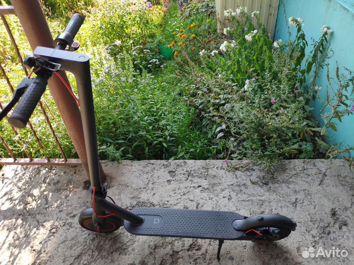Электро самокат Xiaomi M365 PRO