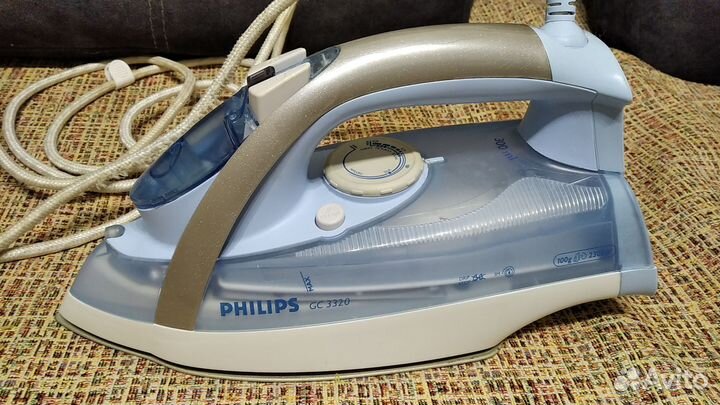 Утюг Philips GC3320