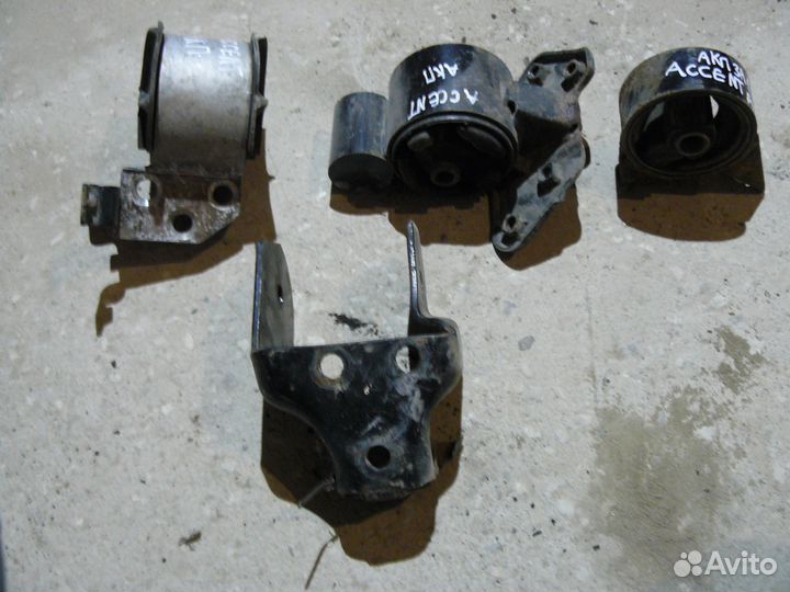 Опора для Hyundai Accent II 1,5л