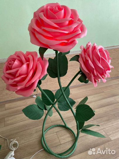 Аренда ростовых цветов