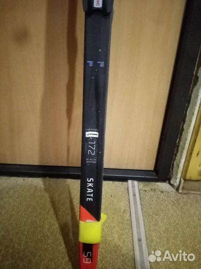 Беговые лыжи atomic