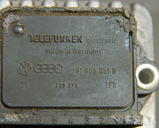 Коммутатор Audi 80 B3 1.6