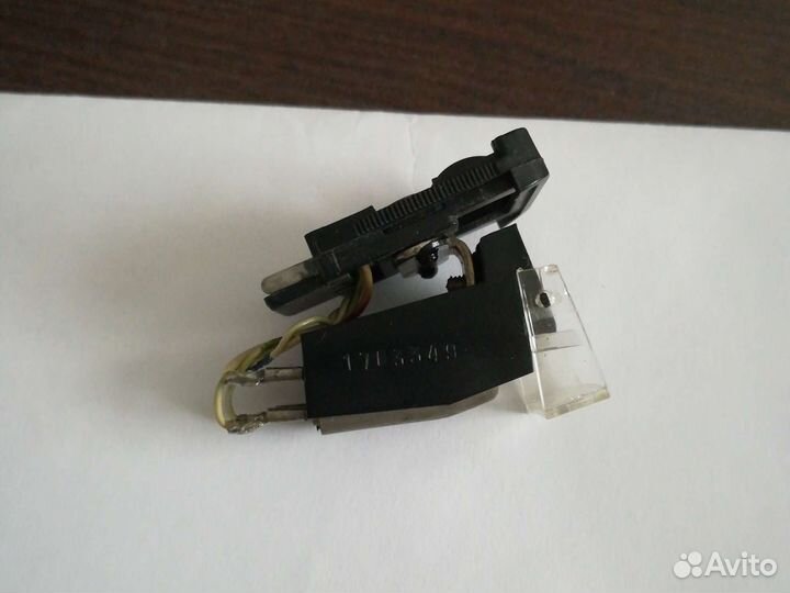 Головки звукоснимателя гзм 105,игла mf 100