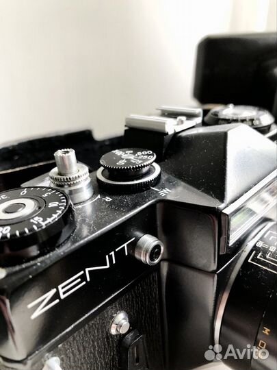 Фотоаппарат Зенит EM с обьективом Индустар 2.8/50