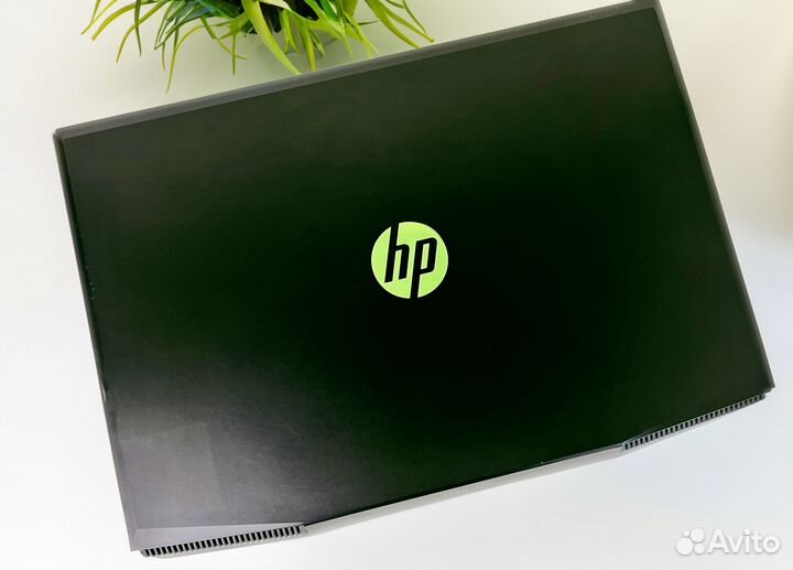 Ноутбук HP \ GTX 1050 \ i5 \ В металле
