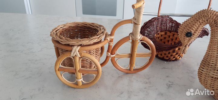 Корзины плетеные из лозы