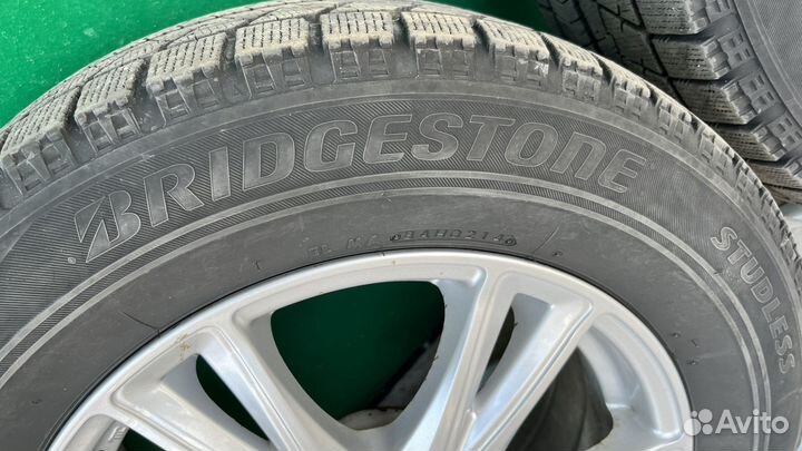 Bridgestone Blizzak VRX 205/65 R16