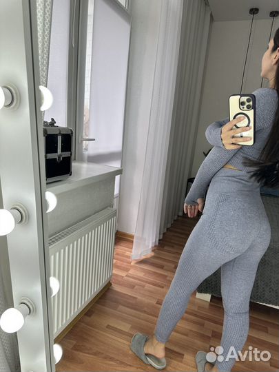 Костюм для фитнеса женский