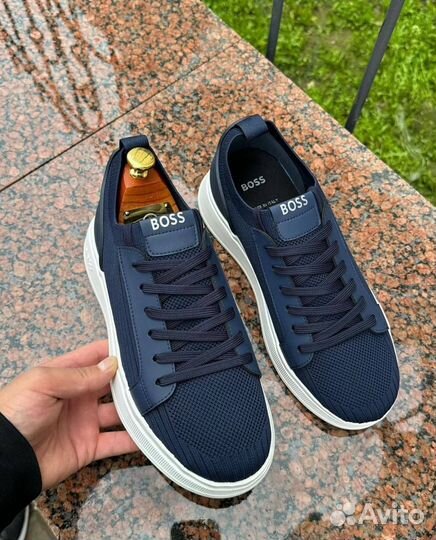 Кроссовки мужские boss